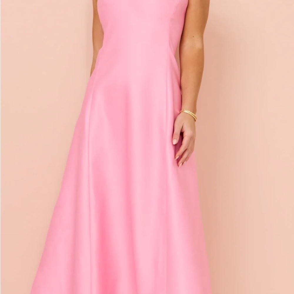 LEO LIN
Elegant Pink Sleeveless Midi Dress - Picture 4 of 8